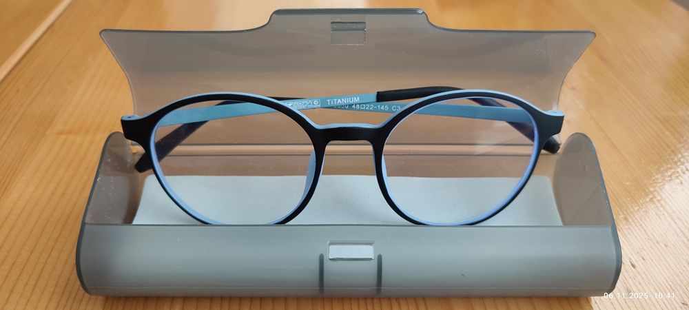 Дамски очила за четене