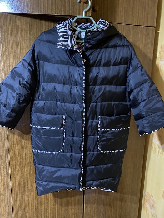 Одежда женская - куртка черная с цветным подкладом