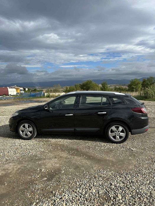 Vand renault megane 3 grandtour 1.5dci 110