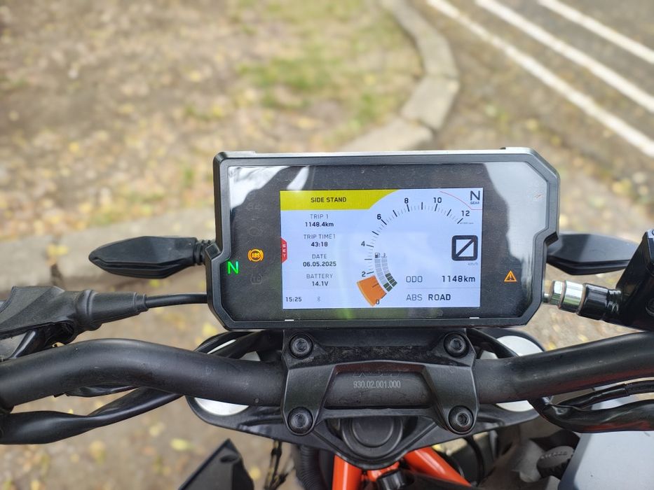 Ktm duke 390.                              .