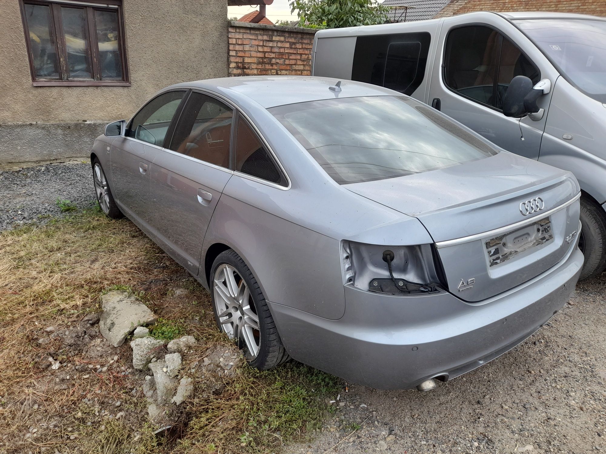 Bara spate Audi A6 C6 an 2004-2008