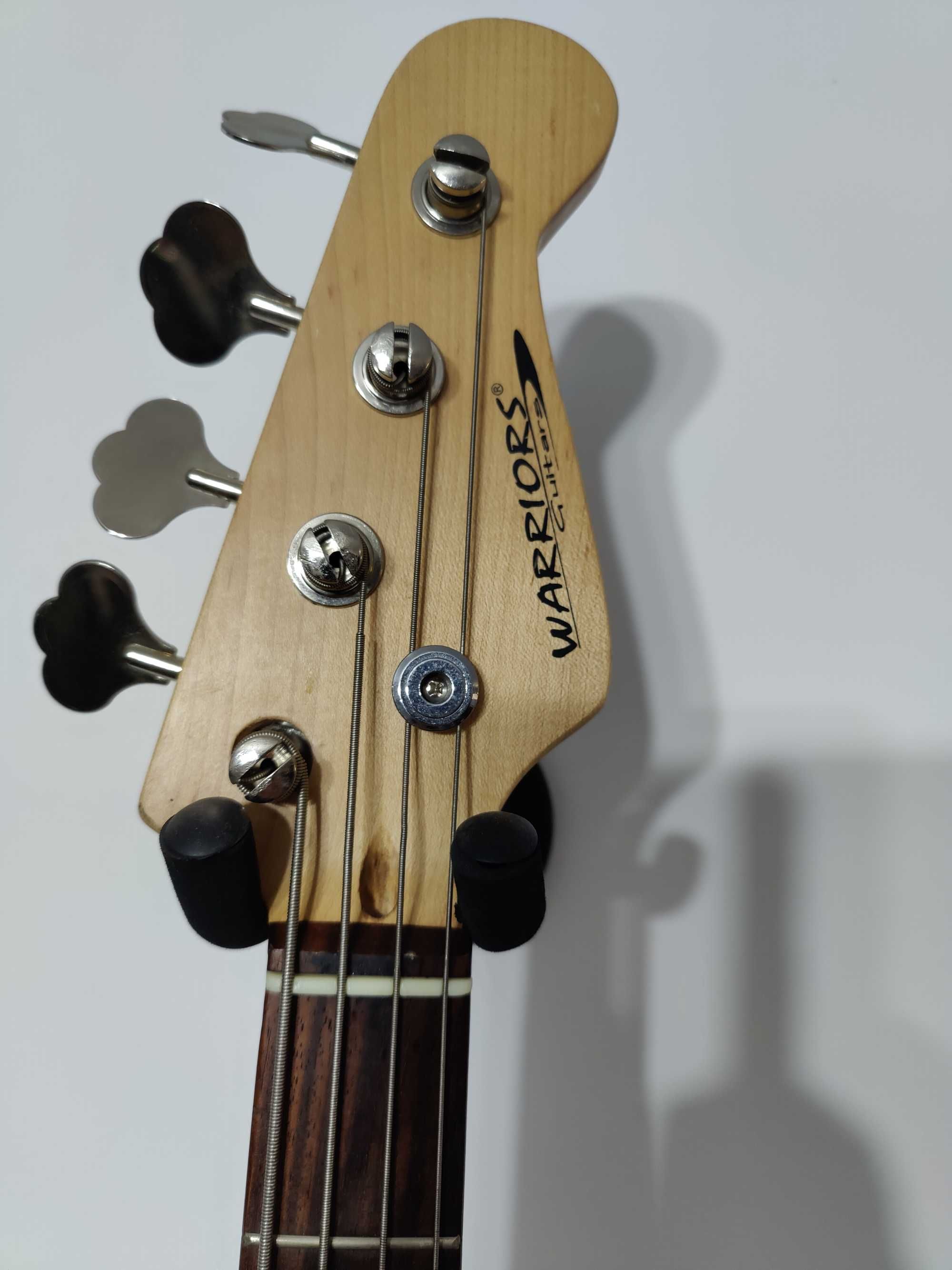 Chitara bass WARRIORS Precision 4