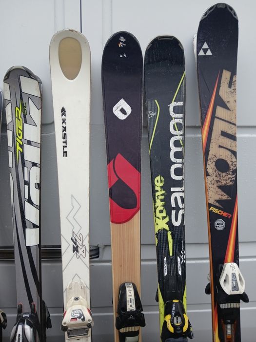 Vind skiuri , achiuri din colecție