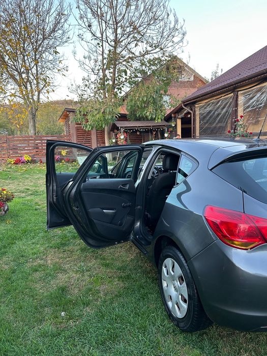 Opel Astra 1.7 CDTI, 81 kW, Euro 5, 2010