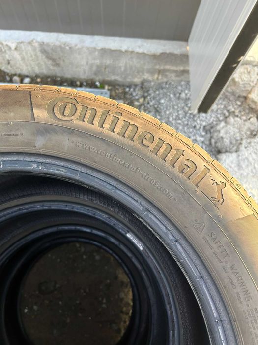 Anvelope 225/55 R17 Continental de Iarna