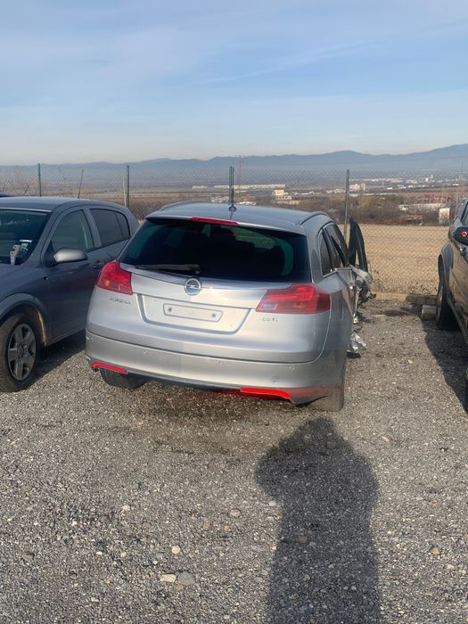 Opel Insignia 2.0cdti 2010г автоматик