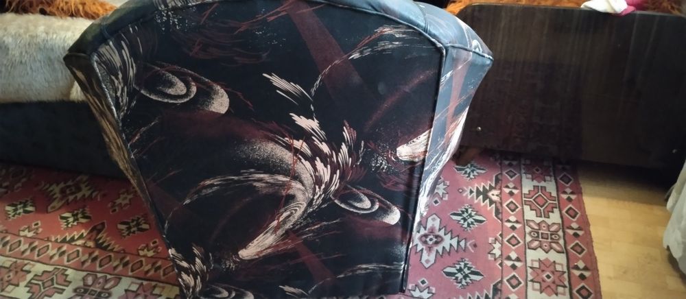 2 фотьола и 2 табуретки