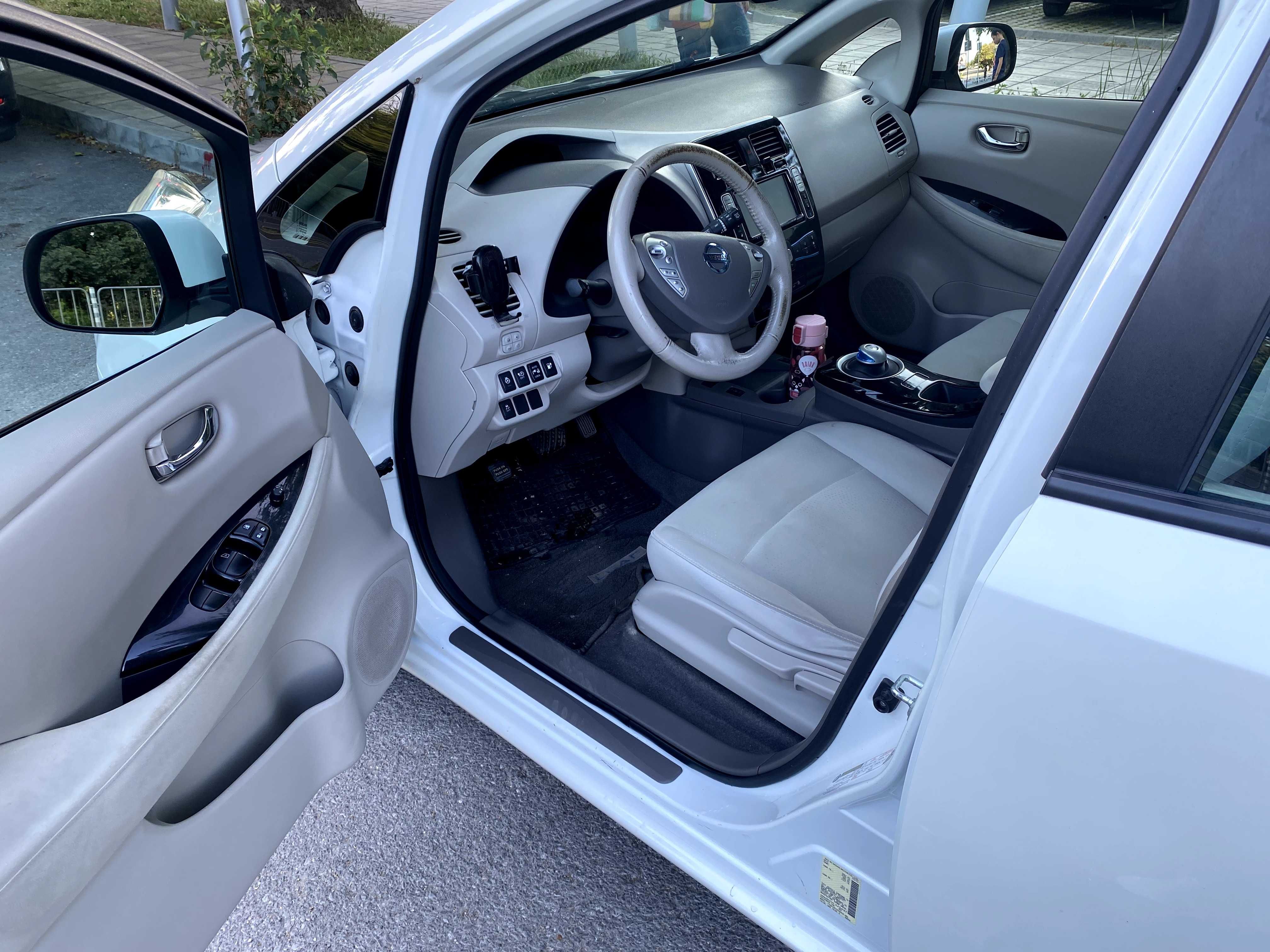 Nissan Leaf 24kwh