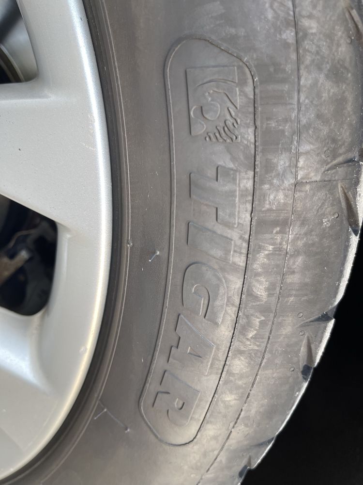 Джанти с гуми Bmw 17” 5x120
