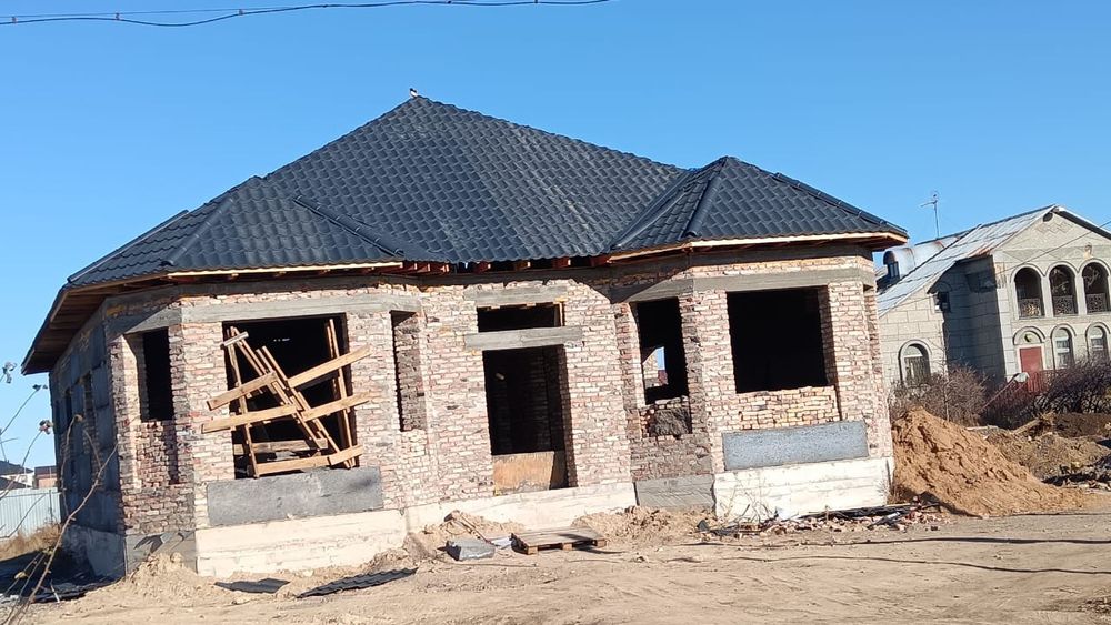 Продам не достроенный дом