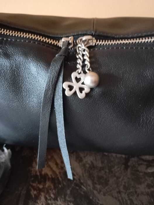 Чанта дамска от естествена кожа. Нов.