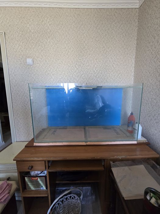 Аквариум 260 продам