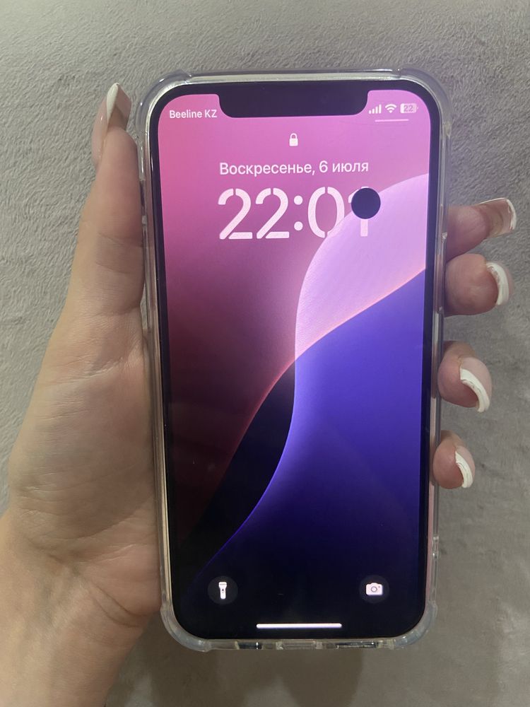 Продам Iphone 12 !