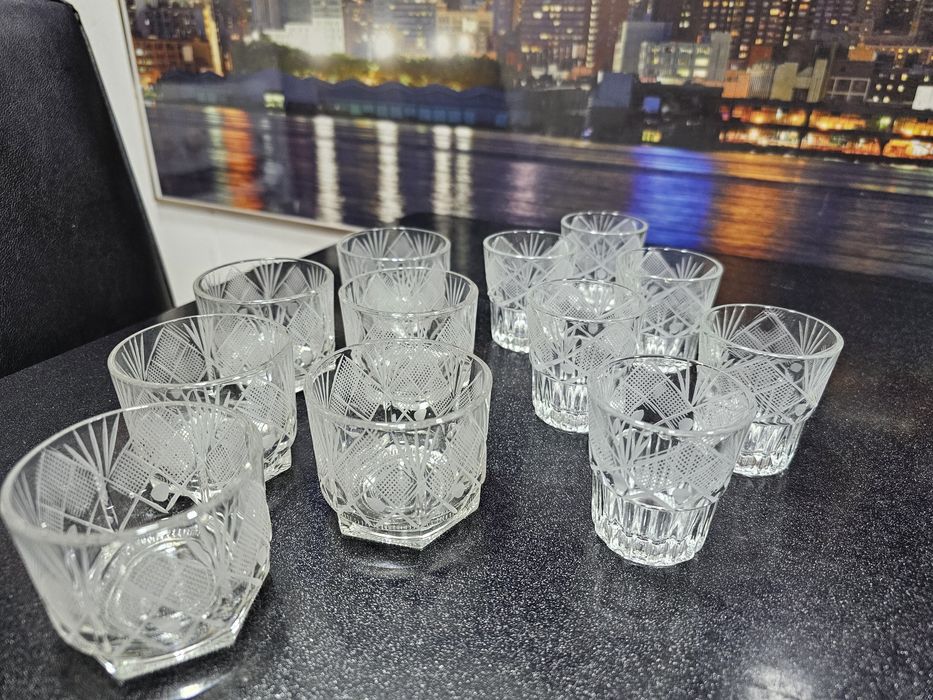 Рюмки хрустальные, стопки, шоты