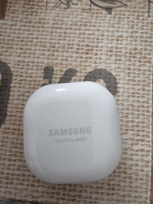 Căști Samsung Galaxy Buds Live