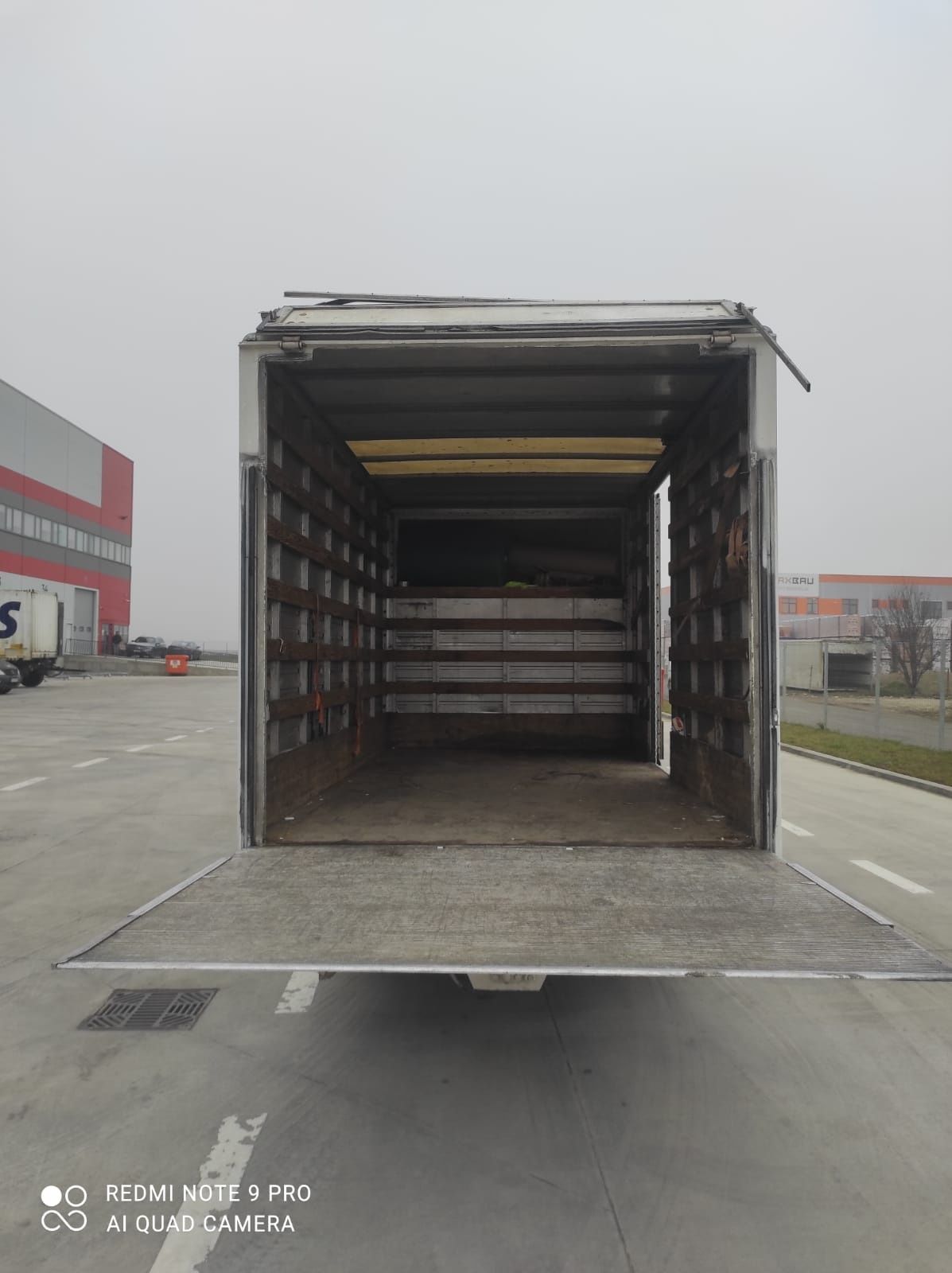 Vand LT46 sprinter vw renault lift 3,5t