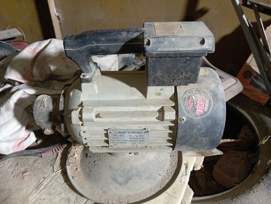 Продам вибратор глубиной. Почти новая. 1-2 раз использовали.