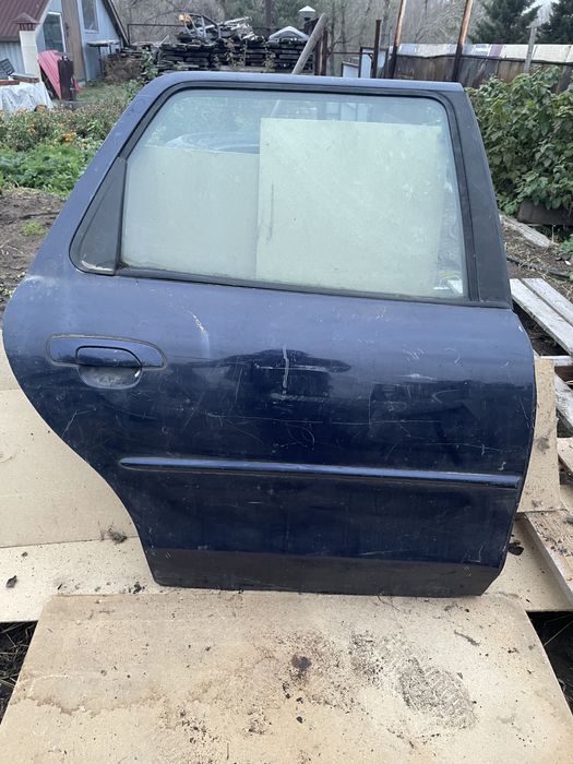 Дверь задняя правая Ford Mondeo