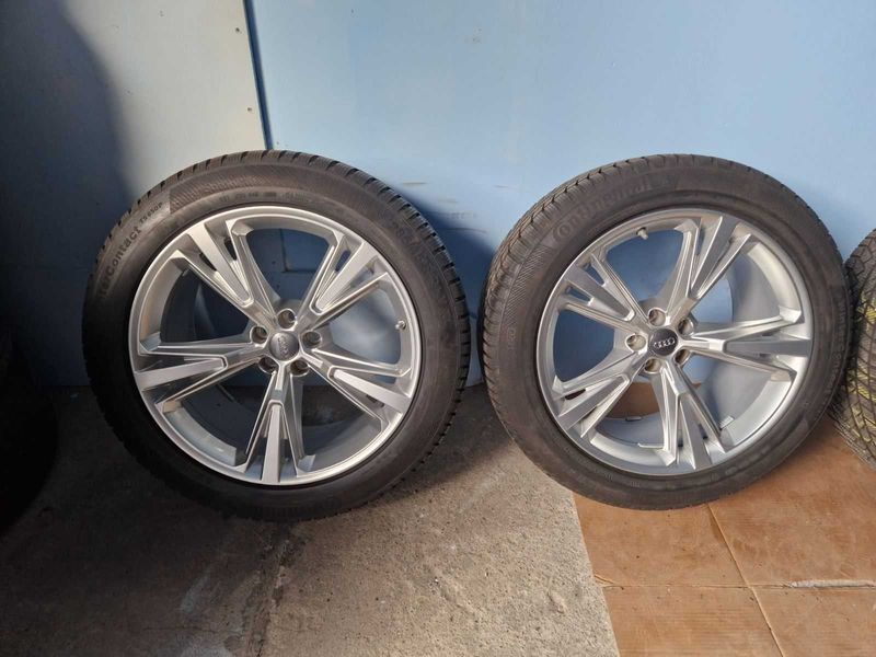 Audi Q8/Q7 R21/4М8 Гуми с оригинални джанти  
и датчици Ауди