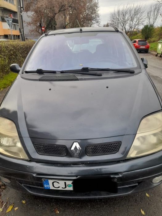 Vând Renault Scenic