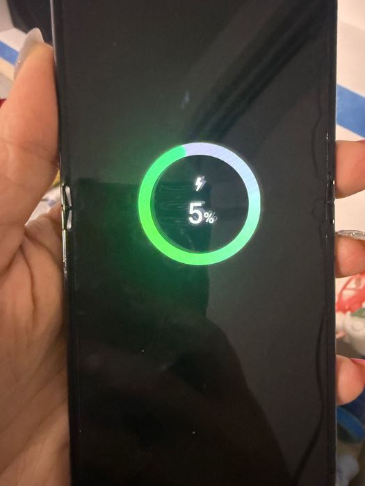 Samsung z flip 5 за части