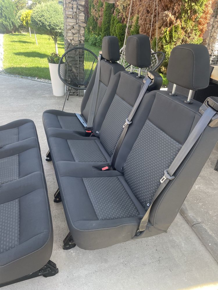 Banchete ford transit model nou 2024