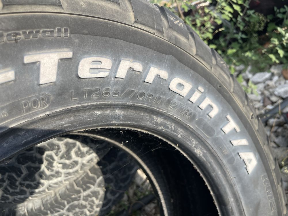 BF Goodrich 265/70R17
