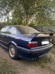 Срочно продам машину BMW 320i