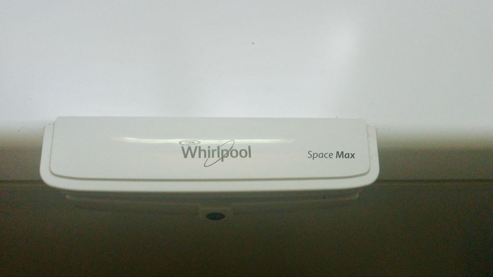 Фризер ракла Whirlpool