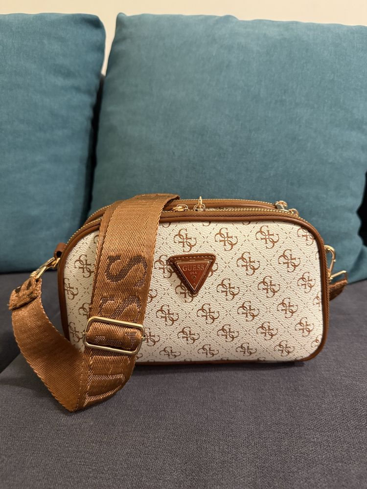 Чанти Guess, Michael Kors, YSL