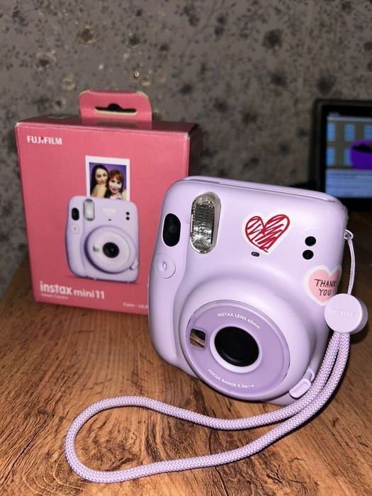 Instax mini11  фотоаппарат