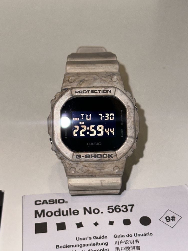 Наручные часы CASIO G SHOCK DW-5600WM-5