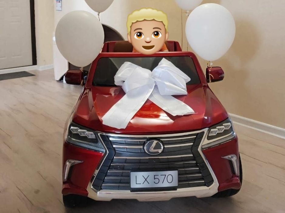 Электро машинка Lexus