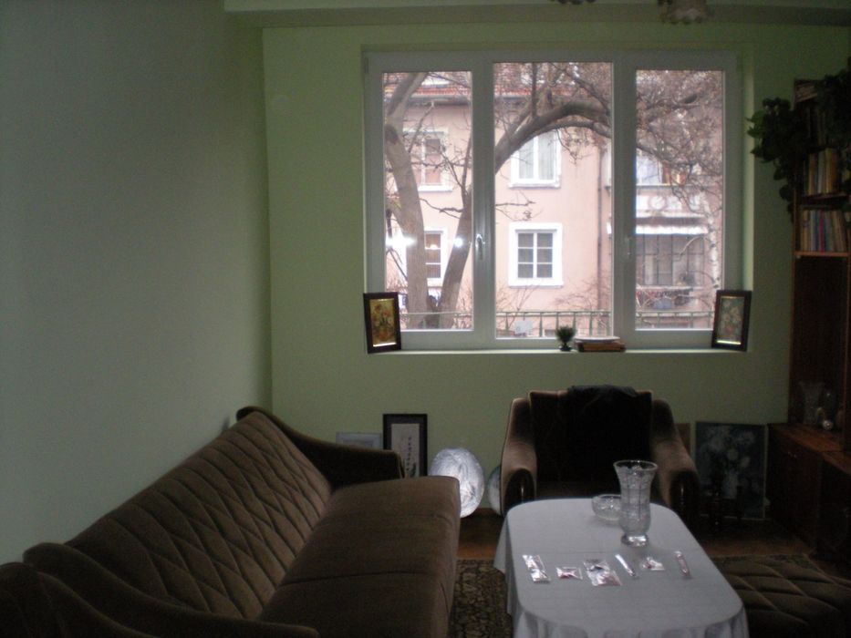 Дава се под наем Четиристаен апартамент в Варна, Спортна зала - 100 кв.м за 630 € - Снимка #4