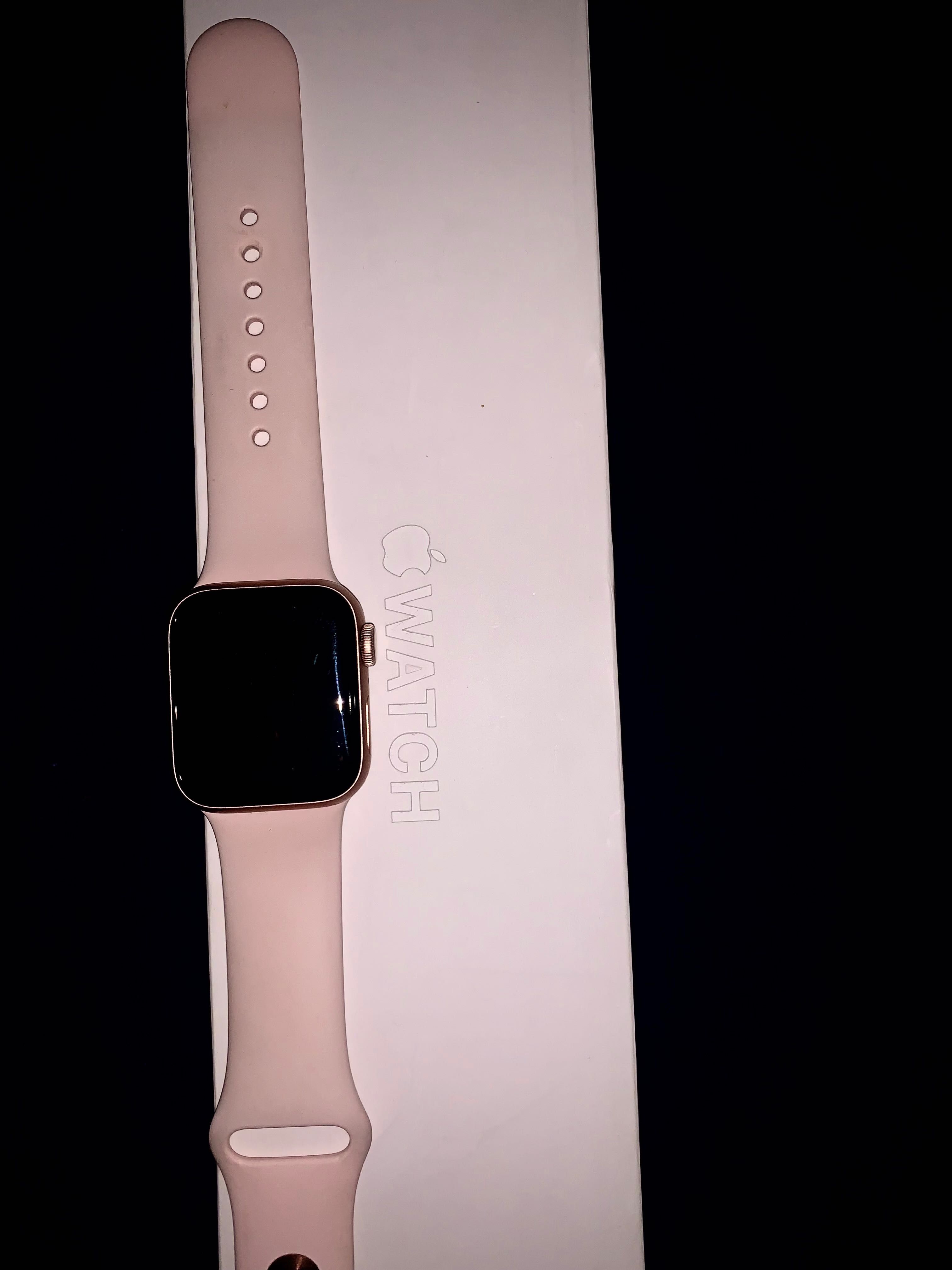 iwatch 4 40 mm gold