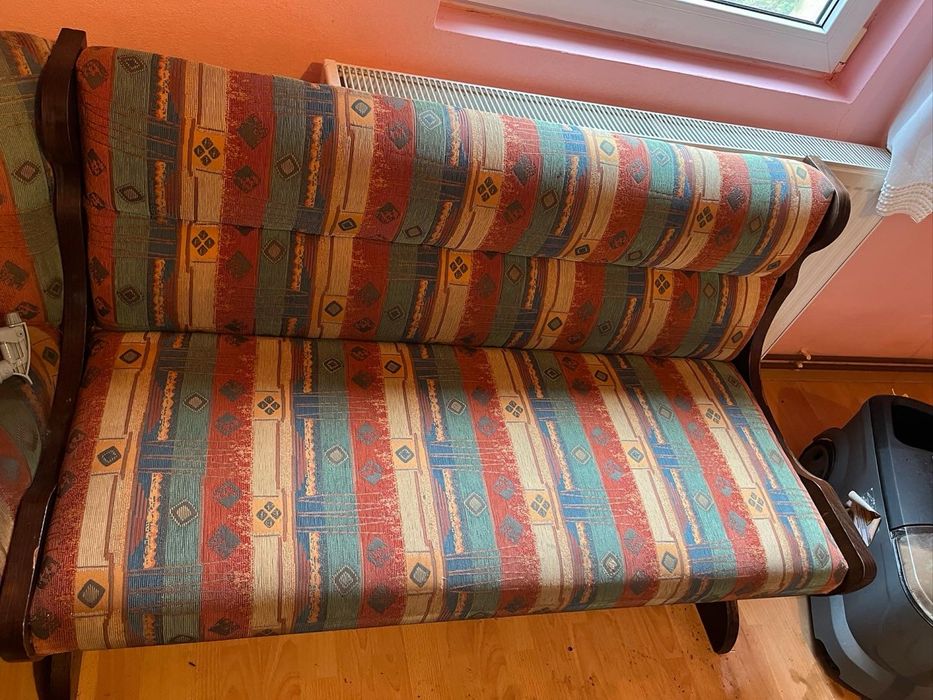 Curatare canapelei tale