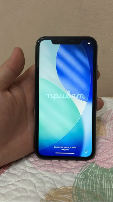 Продам айфон 11 64 гб