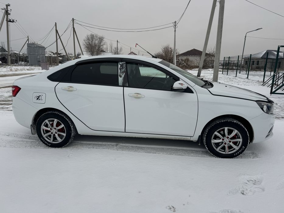 Продам лада веста