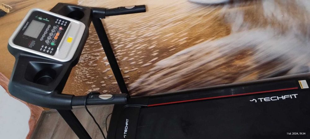 Banda de alergare TECHFIT MT125N