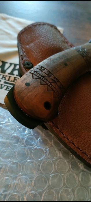 Cutit vanatoare  profesional