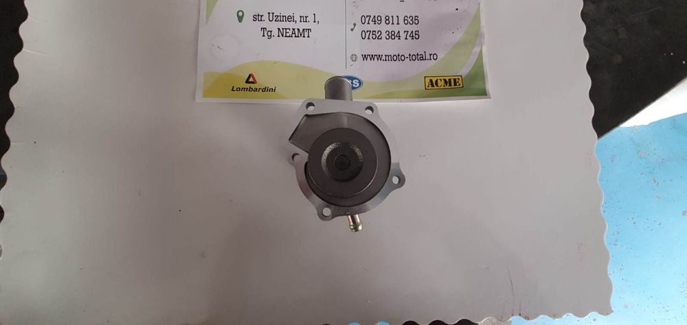 Pompa apa motor Kubota D850-D950-V1100