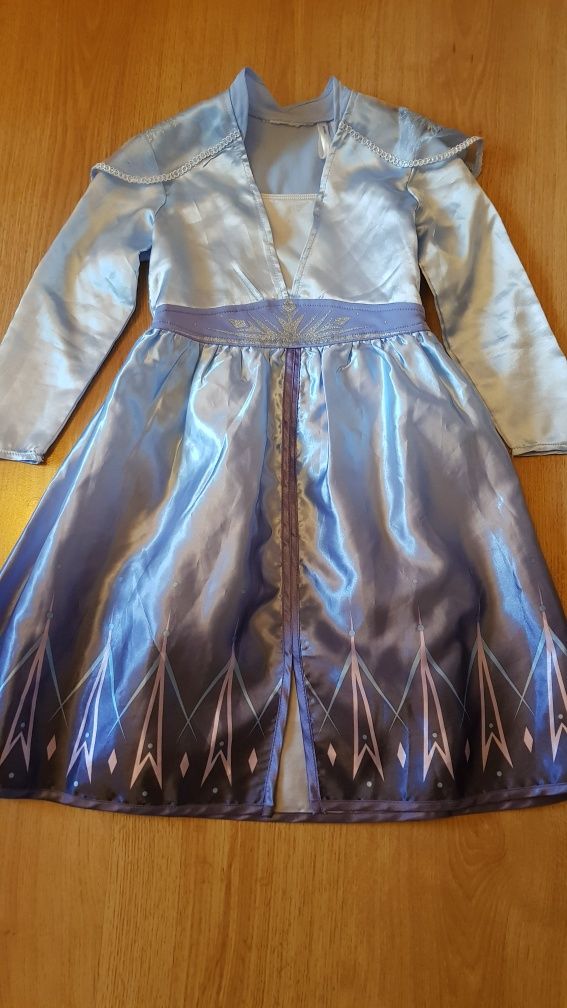 Детска рокля на Елза