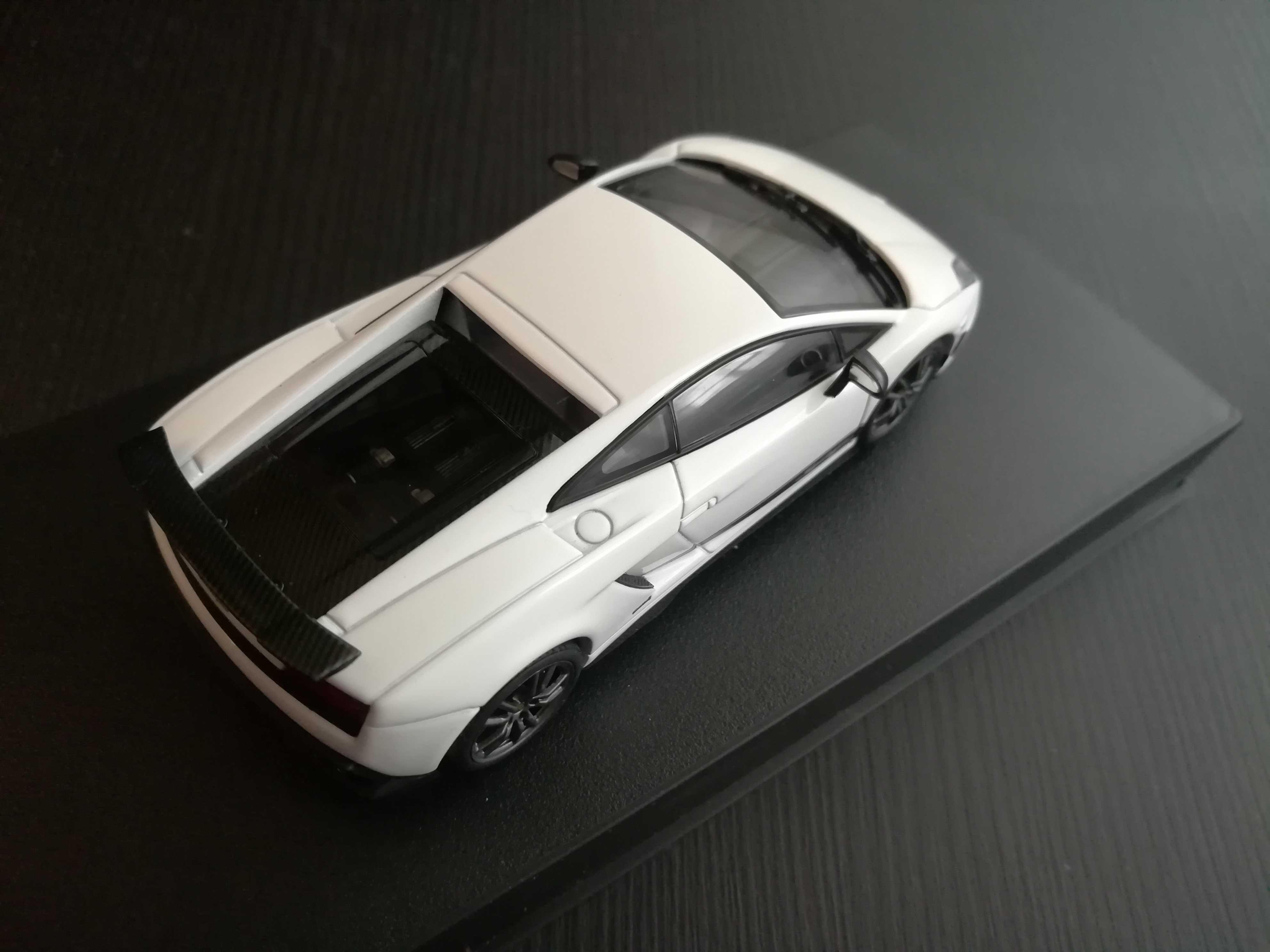 Lamborghini Gallardo - AUTOart 1:43