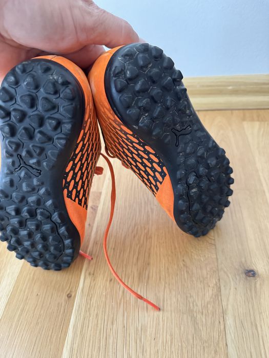 Ghete adidasi fotbal sport Puma ( nu nike, adidas)