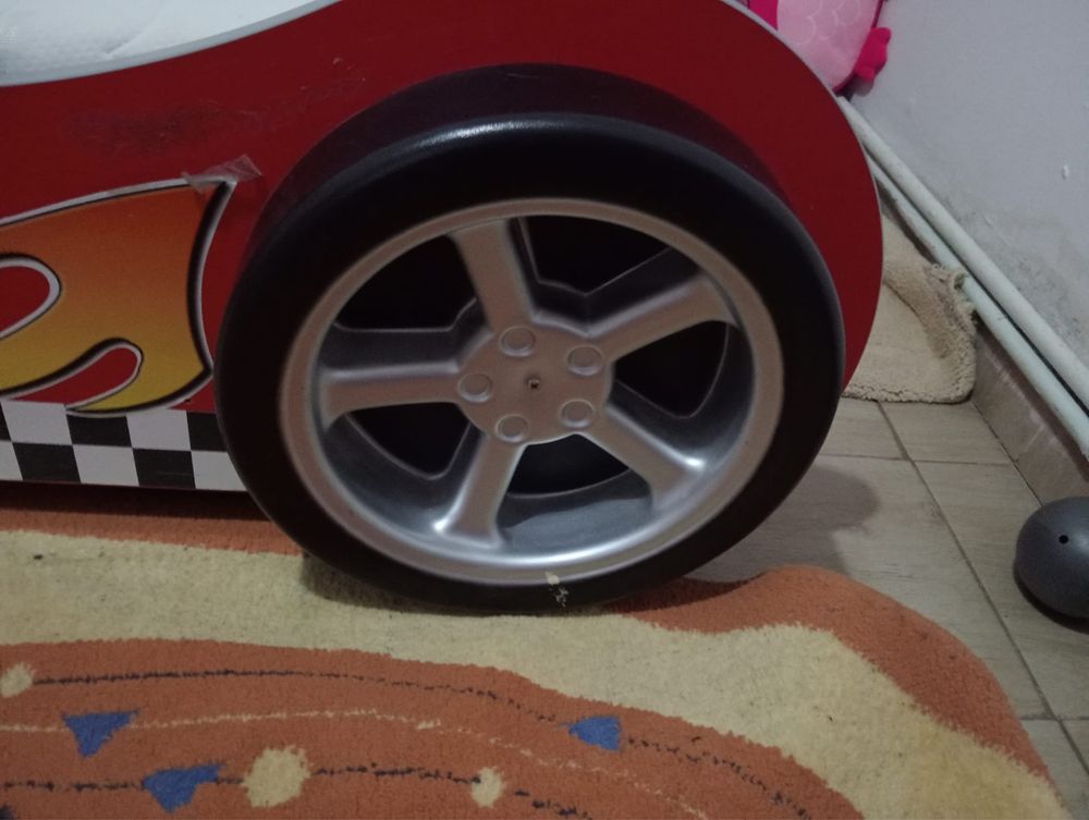 Pat lemn- masinuta Fulger Mcqueen