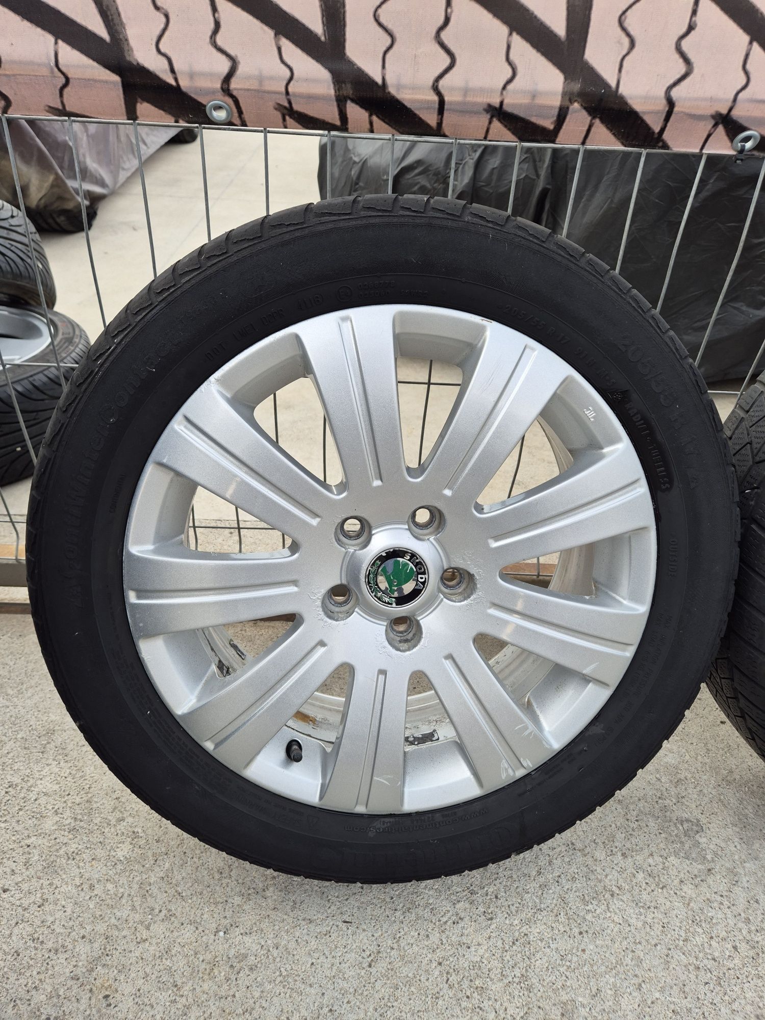 Джанти Skoda 17 цола 5х112 , 6j , et45 , 205/55/17 Vw Seat  Audi