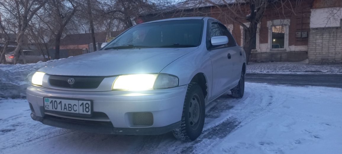 Mazda Familia продам