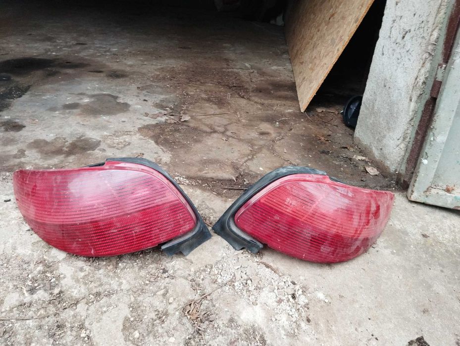 Продавам Части Пежо 206CC