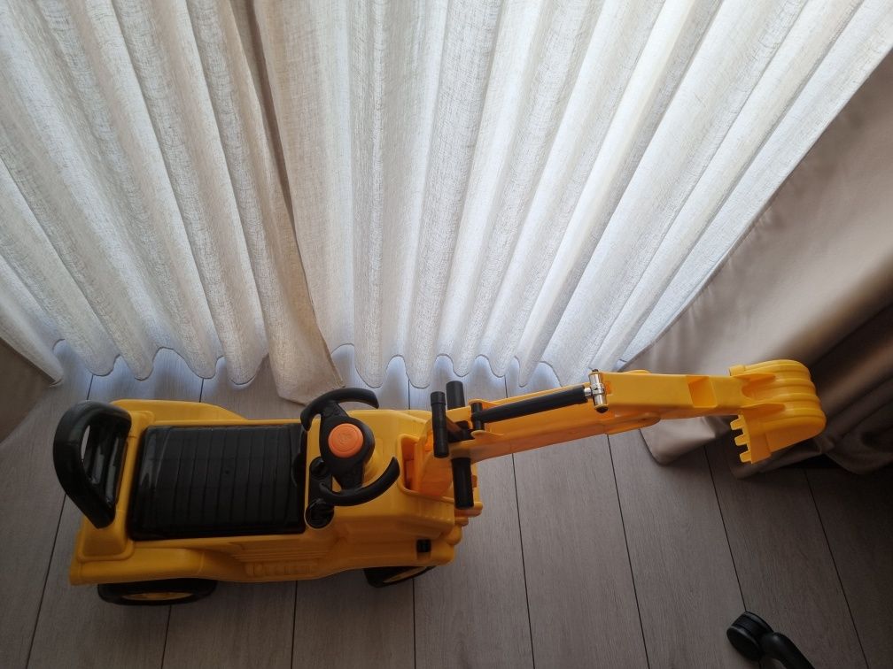 Excavator si Olita 2 in 1, Ride-On pentru Copii