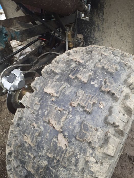 Vind atv 250cc in stare de functionare